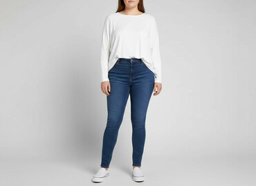 bluzki w serek plus size: Жіноча блуза, розмір 4XL
