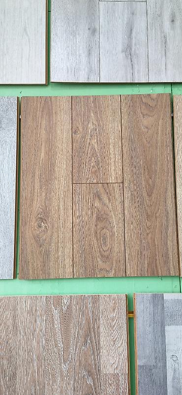 Laminat döşəmə panelləri – ağac fakturalı dekor - Material: laminat