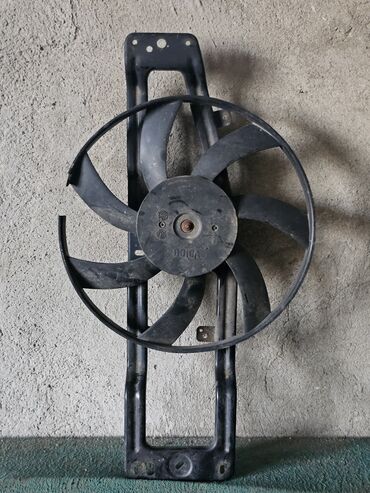 Вентиляторы: Вентилятор Renault 2005 г., Б/у, Оригинал, Германия — 2