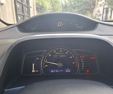 Honda: Salam hervaxtınız xeyir olsun. Mașın haqında cox yazmaģ olar ama qısa — 13
