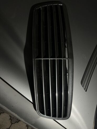 решетка мерс 211: Решетка радиатора Mercedes-Benz 2000 г., Б/у, Оригинал, Германия