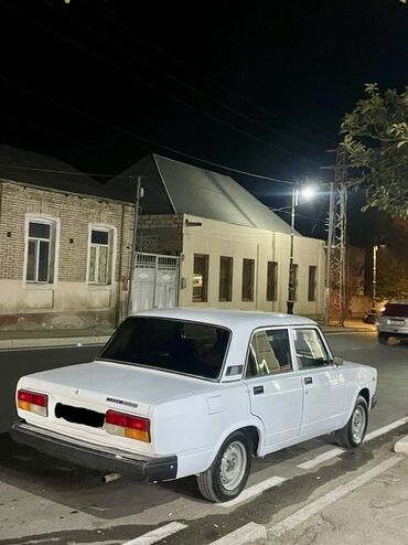 VAZ (LADA): VAZ (LADA) 2107: 1.6 l | 2003 il 69818 km Sedan — 8