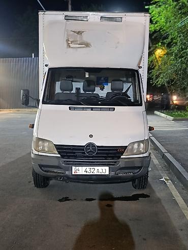 Mercedes-Benz Спринтер: 2001 г., 2.2 л, Механика, Дизель, Фургон at lalafo.kg Mercedes-Benz Спринтер: 2001 г., 2.2 л, Механика, Дизель, Фургон