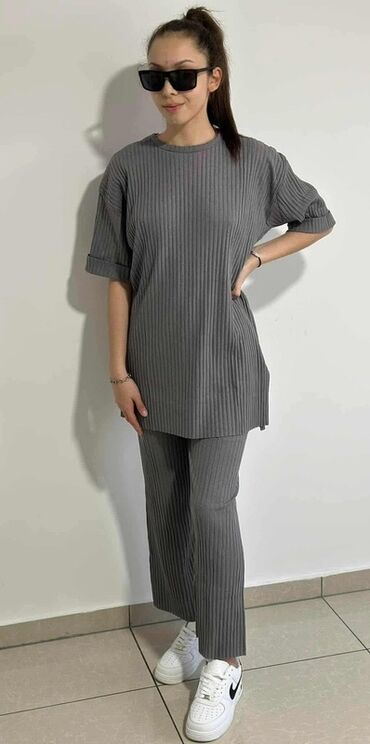 Kompleti: ❗️AKCIJA❗️ 💢komplet 2300din Sastav pamuk letnji kompleti Dostupne — 10