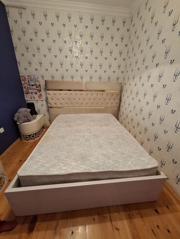 детский матрас: İkinəfərlik çarpayı, Bazalı, Matras ilə