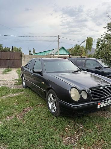 решетк: Mercedes-Benz E-Class: 1995 г., 2.3 л, Механика, Бензин, Седан — 4