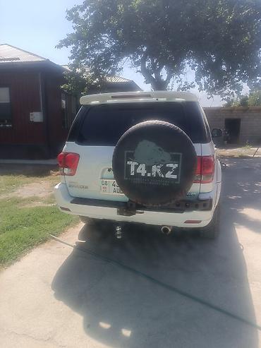 аваринные машины: Toyota Sequoia: 2004 г., 4.7 л, Автомат, Бензин, Внедорожник — 2