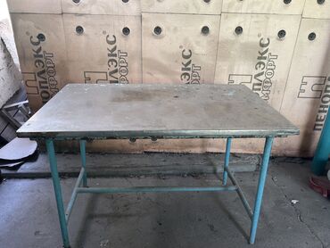 лоток бу: Самодельные кухонные разделочные столы, основа металлическая, верх
