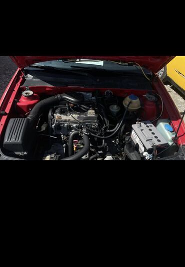 Volkswagen: Volkswagen Golf: 1992 г., 1.8 л, Механика, Бензин, Хэтчбэк — 13