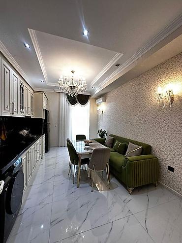 əmlak satışı: Ağ şəhər, 4 otaqlı, Yeni tikili, 180 kv. m — 4