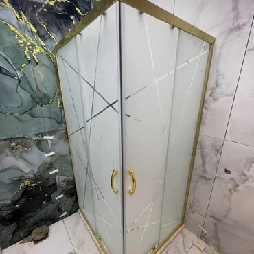 Duş kabinaları, arakəsmələr: Yeni Arakəsmə, Künc üçün, Pulsuz çatdırılma, Ünvandan götürmə — 7