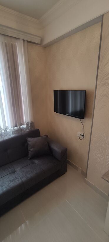 Uzunmüddətli kirayə mənzillər: XİRDALAN QƏNCLƏR SƏHƏRCİYİ. Ev dekabr ayin 30 verilecek kiraya, ne tez — 3