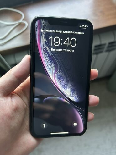 Apple iPhone: IPhone Xr, Б/у, 64 ГБ, Черный, 79 %