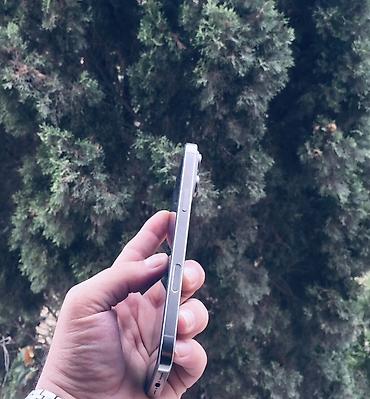 iphone 12 pro max 128 ikinci el: IPhone 16 Pro Max, 256 GB, Natural Titanium, Face ID — 3