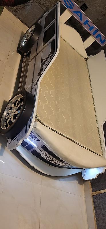 bor masin: Uşaq maşın-formalı çarpayı - Dizayn: SUV avtomobil üslubunda korpus — 2