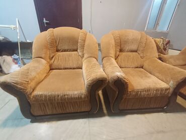 Divan və kreslo dəstləri: İşlənmiş, Klassik divan, Divan, Bazasız, Açılmayan — 3