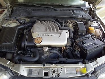 bmw e92 turbo az: Opel Vectra: 1.6 l | 1996 il 390000 km Sedan — 5