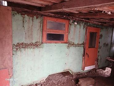 Будки, киоски: Metalkarkaslı mobil vaqon-buda (keçmiş işçi vaqonu) - Ölçü: təxminən — 5