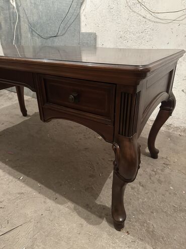 Письменные столы: Письменный стол, Б/у — 11