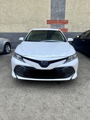 Toyota: Toyota Camry: 2018 г., 2.5 л, Автомат, Гибрид, Седан