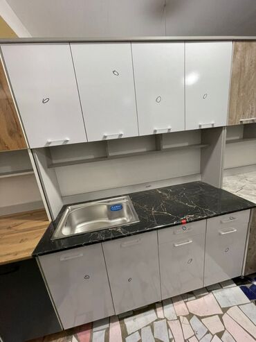 Кухонные гарнитуры: Кухня — 16