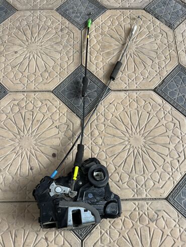 Дверные карты: Дверная карта Toyota 2018 г., Б/у, Оригинал, США — 3