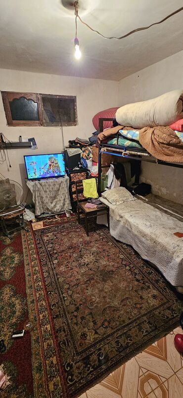 samaxi a frame evler: Bakı, Yasamal, 1 otaqlı, Köhnə tikili, m. Elmlər Akademiyası, 20 kv. m