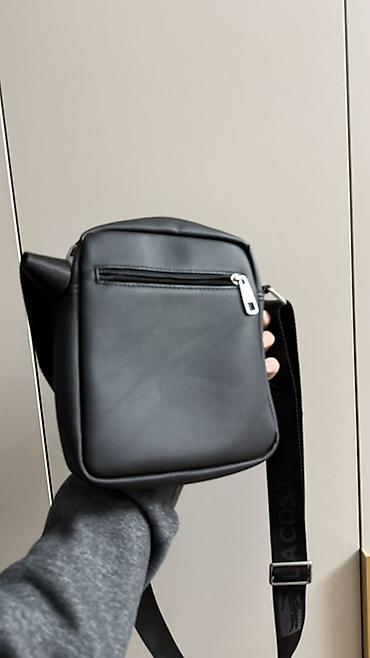 барсетки поло: Барсетка Lacoste в чёрном цвете — 2