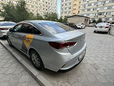 сдаю аренда саната: Арендага берилет Хундай Соната 2020-ж КАСКА,ОСАГО бар☝️ ГАЗ, обьем 2 — 4