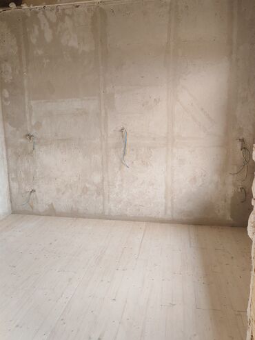 Həyət evləri və villaların satışı: 3 otaqlı, 80 kv. m, Kredit yoxdur, Orta təmir — 10