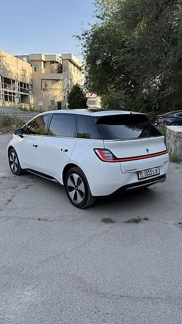 mini ev: BYD Yuan Up: 2023 г., 1.5 л, Автомат, Электромобиль, Хэтчбэк — 5