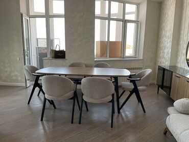 Masa və oturacaq dəstləri: Qonaq otağı üçün, Yeni, Açılan, Oval masa, 8 stul — 4