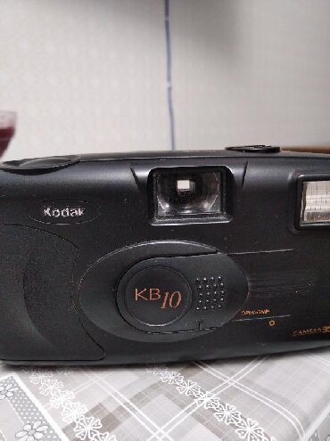Фотоаппараты: Фотоаппарат Кодак в отличном состояни плёночный или меняю на продукты