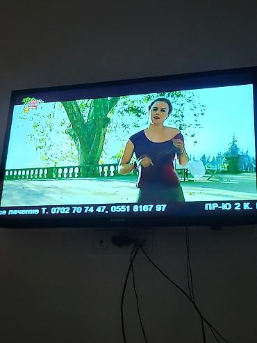 ТВ и видео: Телевизор рабочий по середине полоса 8000сом — 1