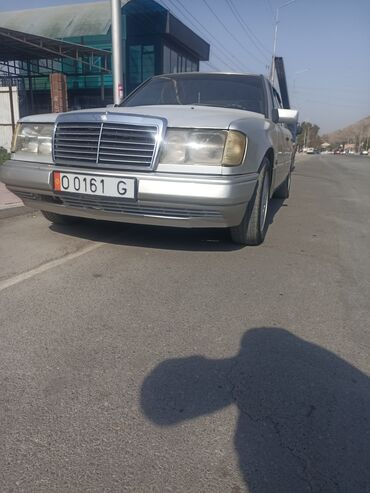 Mercedes-Benz W124: 1990 г., 2.3 л, Механика, Бензин, Седан
