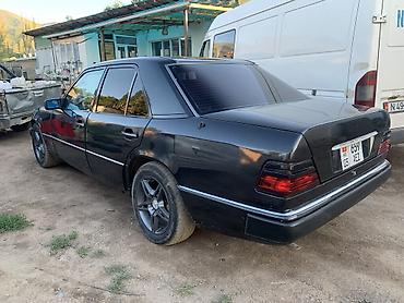 е 303 302: Mercedes-Benz W124: 1992 г., Механика, Дизель, Седан — 8