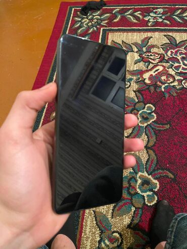 телефон флай металлический корпус: Smartfon - Korpus: tam ekranlı, nazik çərçivəli dizayn - Ekran: böyük