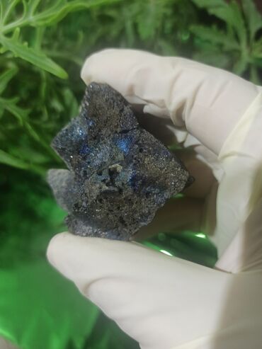 Qiymətli daşlar: 💎 Təbii Magnetite-Bornite Daşı😍 Qiymətlə bağlı maraqlananlar zəhmət — 8