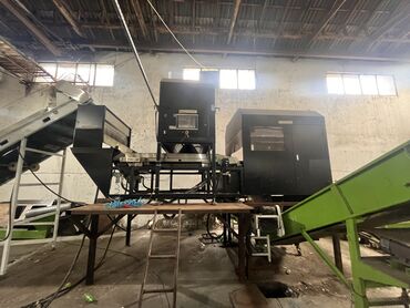 Digər istehsal avadanlığı: PET butulka çeşidləmə və emal xətti Təsvir: - Tam istehsal xətti PET — 3