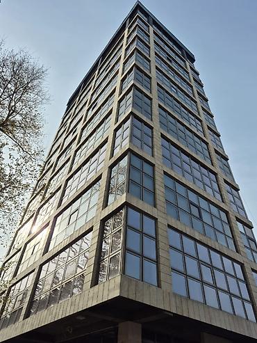 круглый: Продажа офисов 216 м², С ремонтом, Бизнес центр, 8 этаж — 1