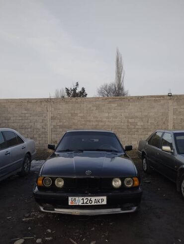 акмулятор авто: BMW 5 series: 1991 г., 2 л, Механика, Бензин, Седан