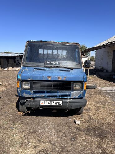 машына пассат: Mercedes-Benz : 1988 г., 3 л, Механика, Дизель, Van