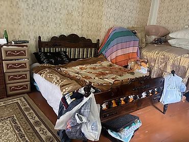 Taxta iki nəfərlik çarpayı - Material: tam ağac (massiv), tünd
