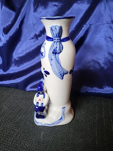 Ostali kućni dekor: Vaza holandski delft,rucno oslikana pa glazirana iz 70ih.g. Vaza je — 7