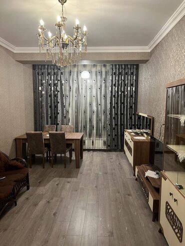Uzunmüddətli kirayə mənzillər: Tam təmirli,bütün mebellər var hamisı təzə,yaşayış olmayıb,metroya — 1