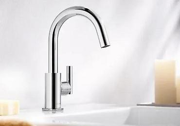 Slavine: Moderan jednoručni lavabo-mixer, visokog luka (G‑oblika), hrom završna — 1