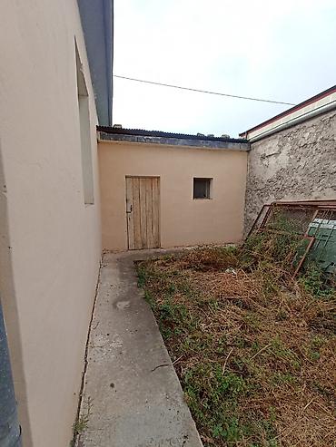 Həyət evləri və villaların satışı: 3 otaqlı, 60 kv. m, Orta təmir — 8