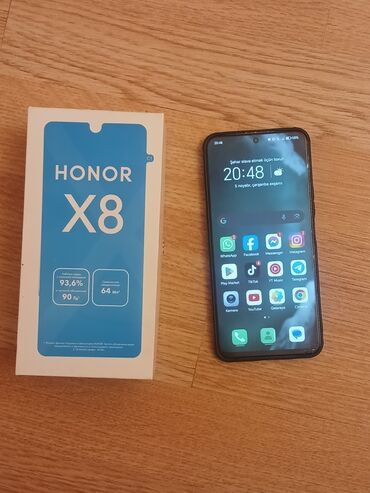 honor x7b qiymeti: Honor X8, 128 GB, rəng - Gümüşü, Sensor, Barmaq izi, Simsiz şarj