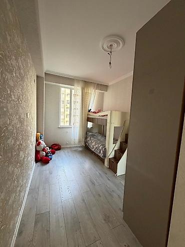 9 mkr: 3 otaqlı, Yeni tikili, 69 kv. m — 6