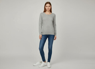 sweter z cekinami zara: J&X, Women`s sweater, size S